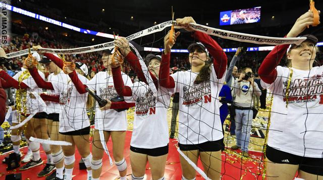 This Week In The Ncaa Nebraska Women Win Volleyball Crown — 12252015 