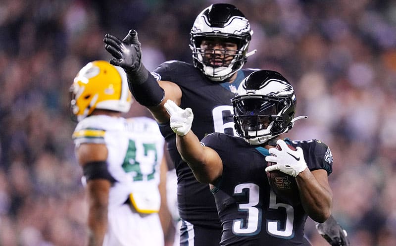 Highlights: TOP 10 Plays of the Eagles 2022 Season 