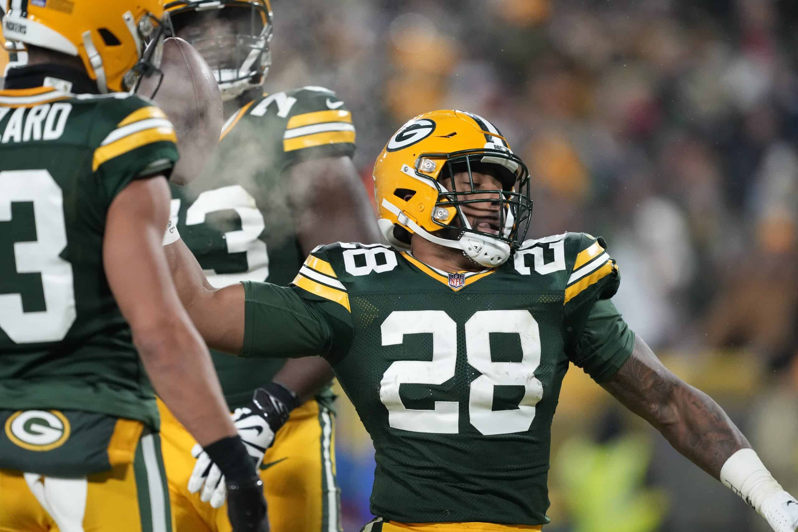 Packers defeat Rams 24-12 to keep playoff hopes alive