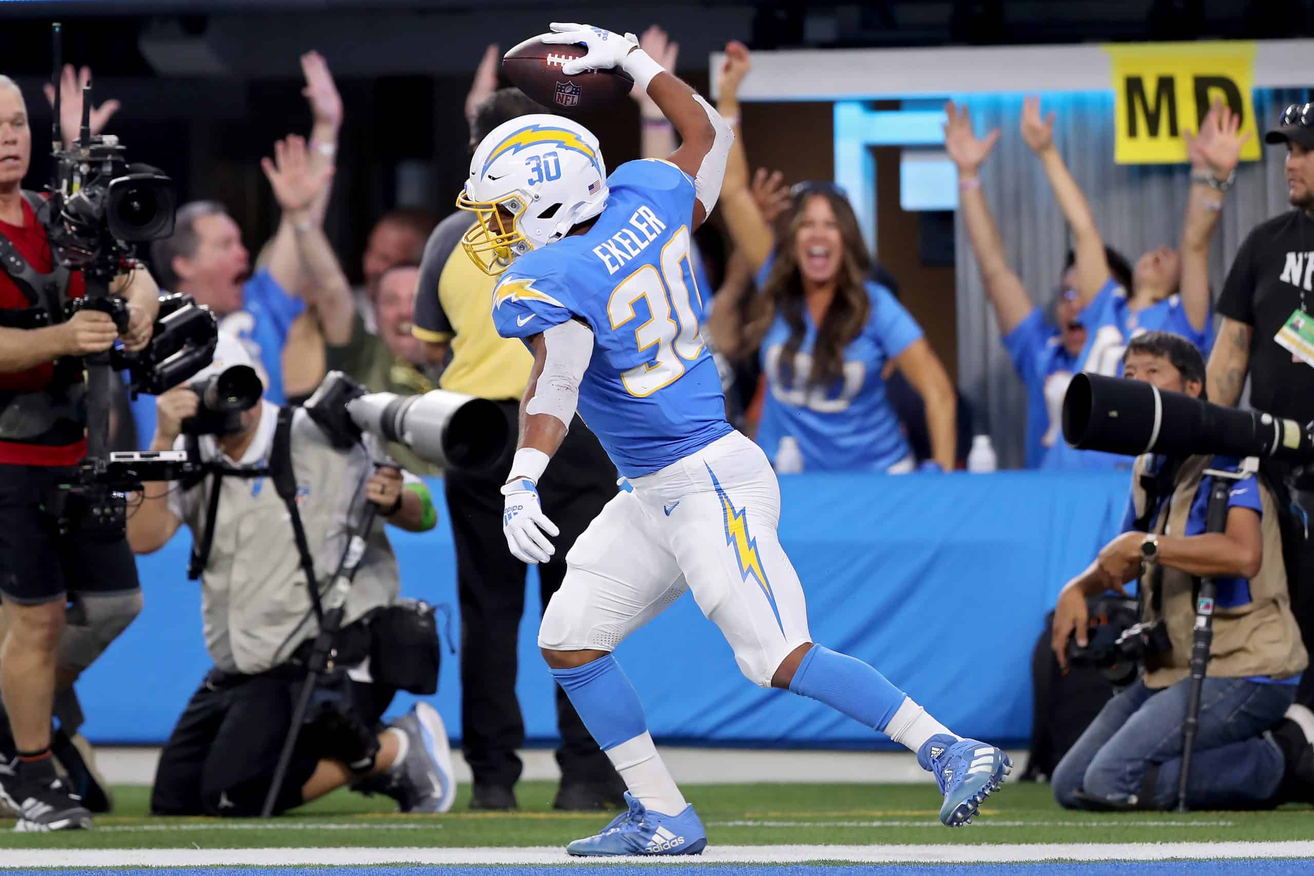 NFL Highlights Chargers control Bears on Sunday night, 3013 — 10/29/2023